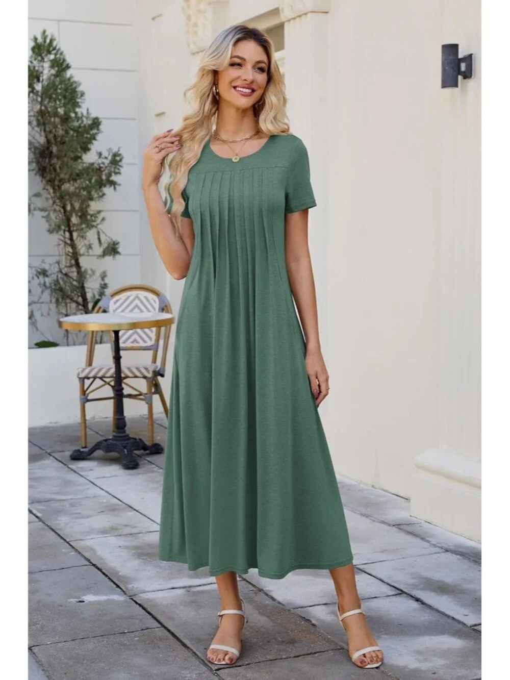 Women's Summer Green Casual Short Sleeve Crewneck Pleated Flowy Beach Maxi Dress - Picture 2 of 6